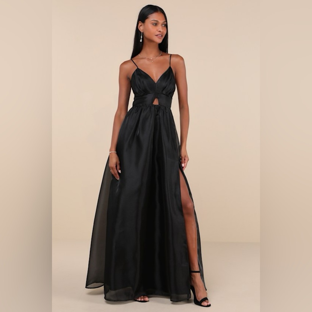 Lulu's Elegant Black Maxi Dress